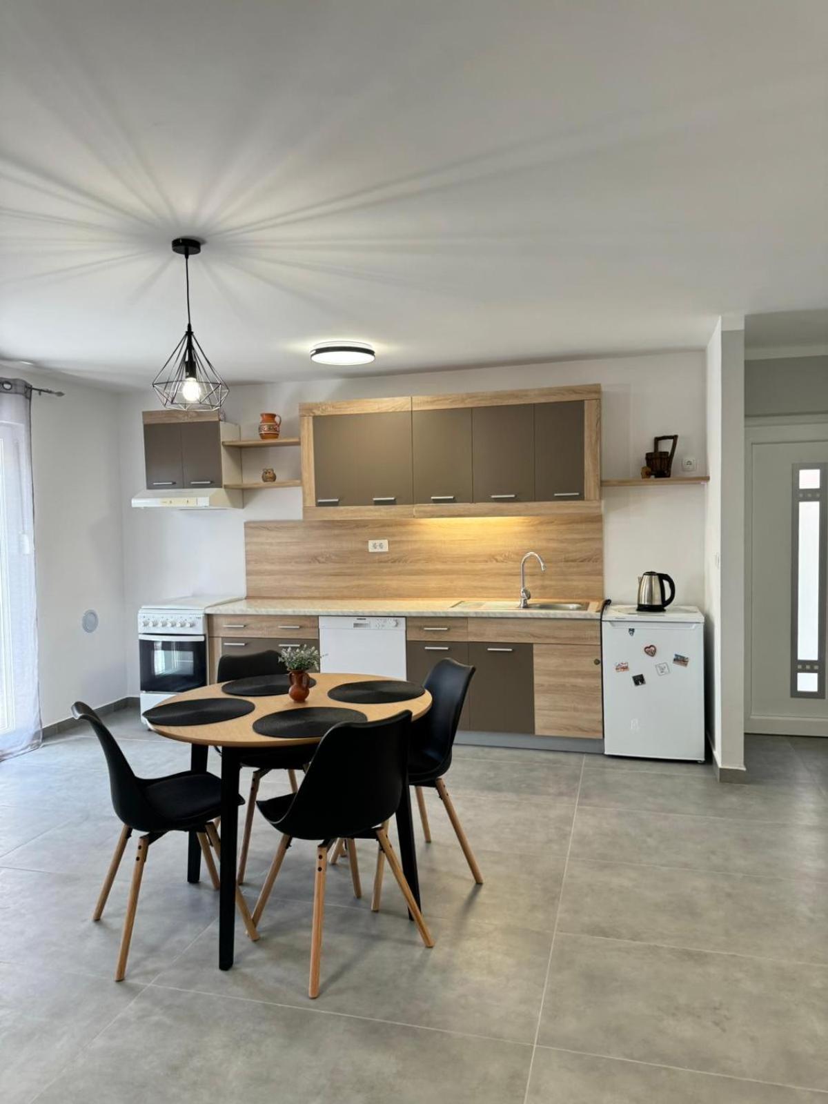 Apartment Buda สปลิท ภายนอก รูปภาพ