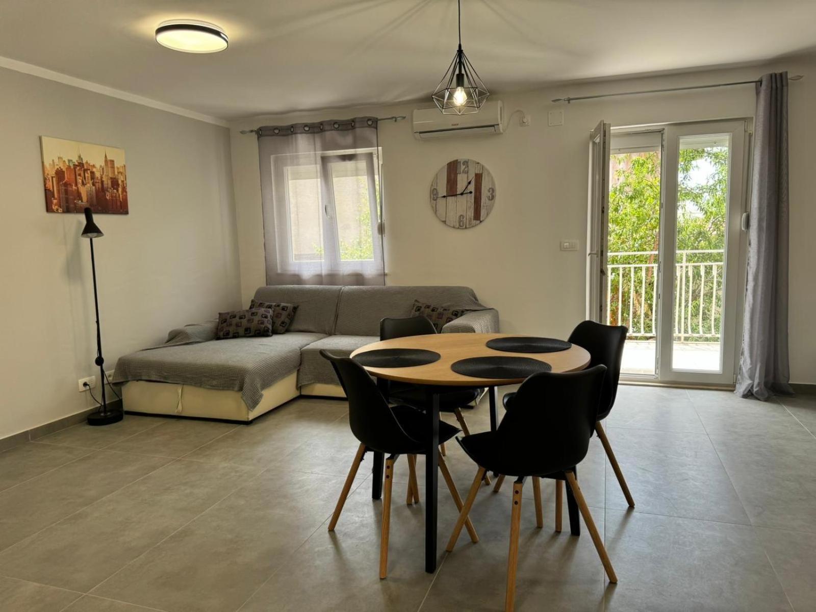 Apartment Buda สปลิท ภายนอก รูปภาพ
